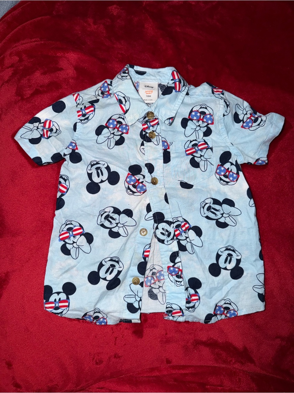 Disney Light Blue Mickey Mouse Short-Sleeve Button-Down Shirt - Kids